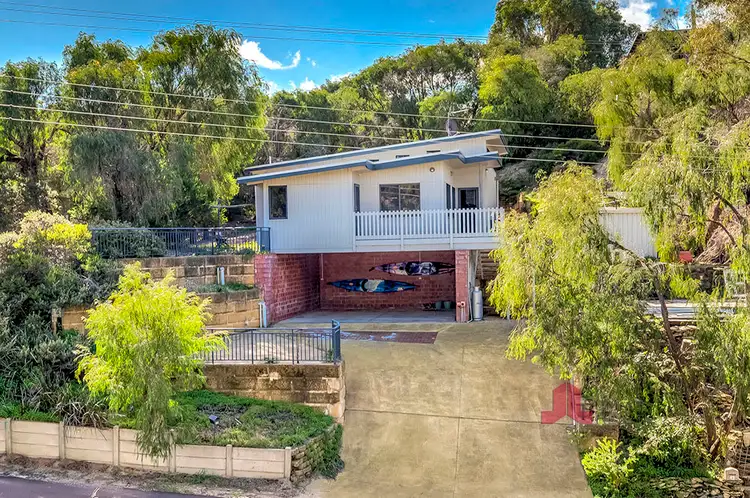43 Myalup Beach Road, Myalup WA 6220