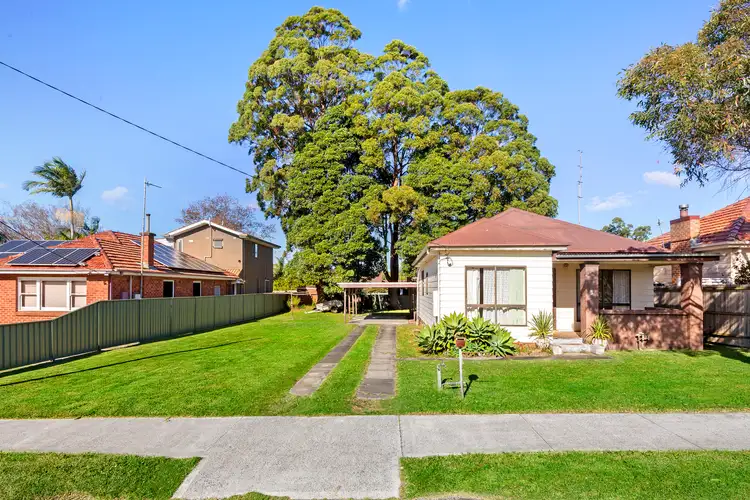 Main view of Homely house listing, 5 Moore Street, Gwynneville NSW 2500