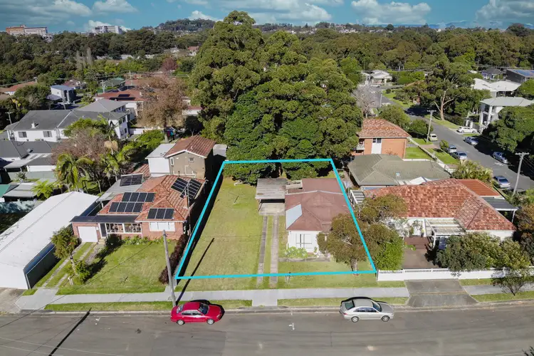 Fourth view of Homely house listing, 5 Moore Street, Gwynneville NSW 2500
