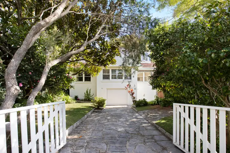 6 Worcester Street, Collaroy NSW 2097