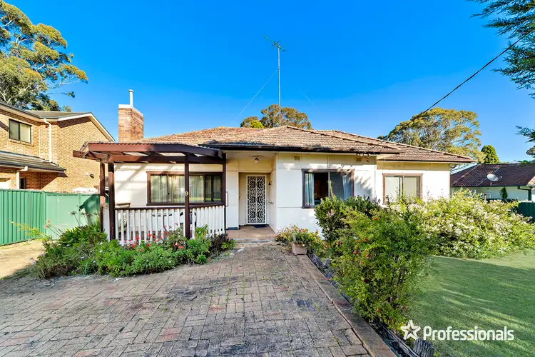 9 Vaughan Avenue, Revesby NSW 2212