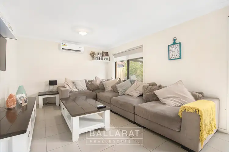 Fourth view of Homely house listing, 2 Whidburn Place, Sebastopol VIC 3356