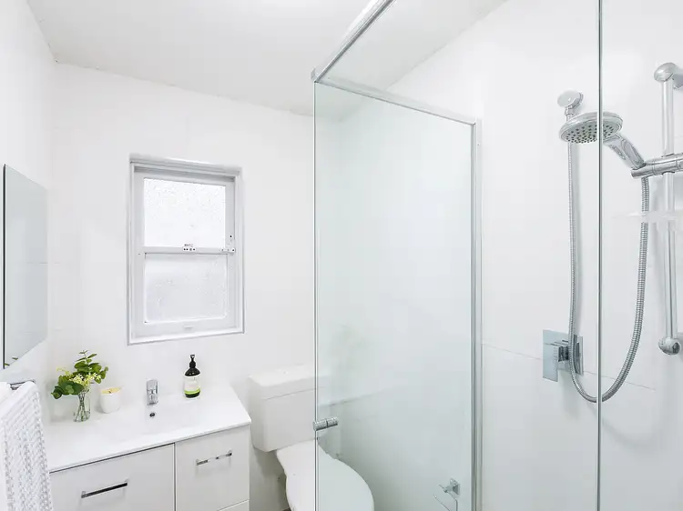 Fifth view of Homely apartment listing, 9/26 The Crescent, Manly NSW 2095