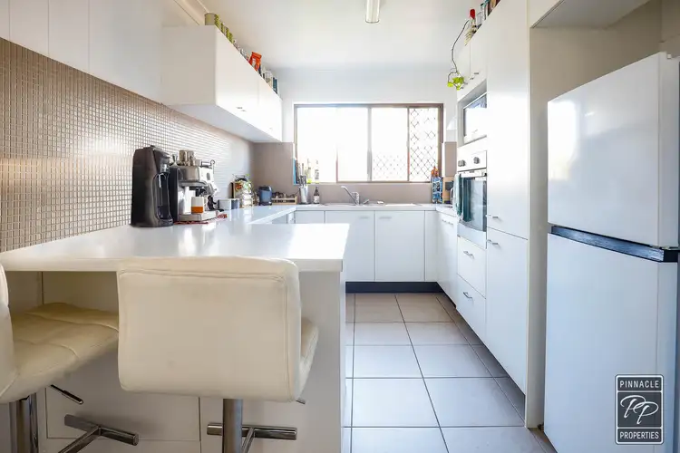 27/12 Patrick Lane, Toowong QLD 4066