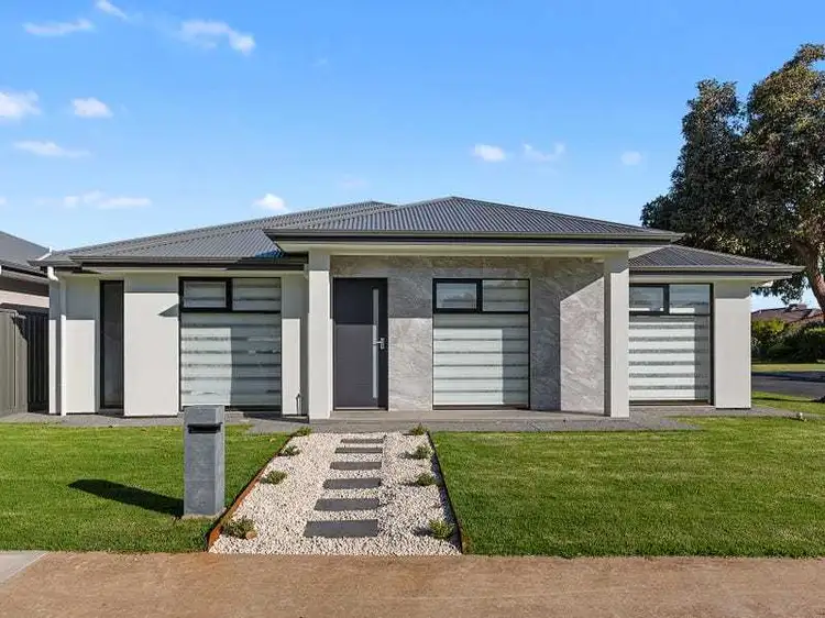 62 Recreation Parade, West Lakes Shore SA 5020