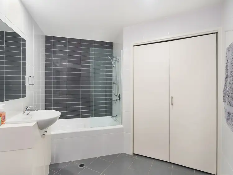 Sixth view of Homely unit listing, 504/33 The Promenade, Wentworth Point NSW 2127