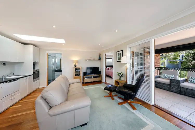 Sixth view of Homely house listing, 10 Lantana Road, Engadine NSW 2233