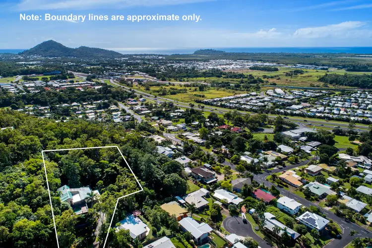 19 Amaroo Close, Smithfield QLD 4878