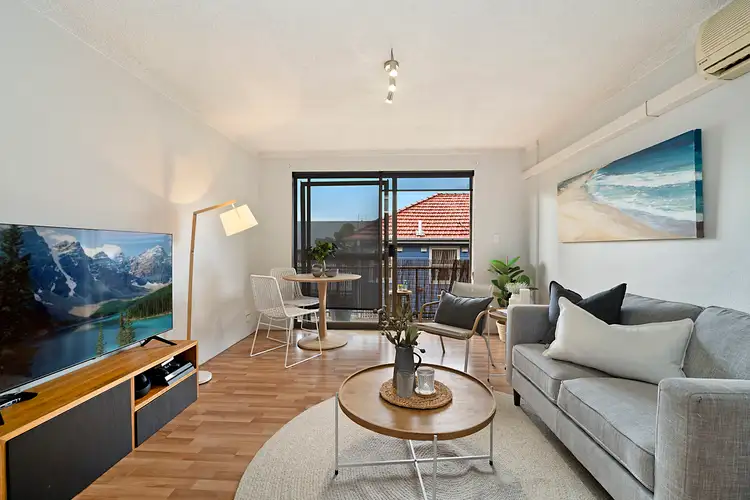 2/122 Morgan Street, Merewether NSW 2291