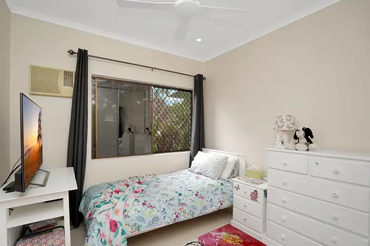Fifth view of Homely house listing, 1 Lobelia Court, Mooroobool QLD 4870