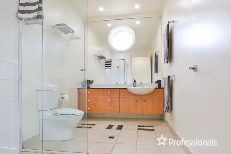 Sixth view of Homely house listing, 10 The Cobb & Co Way, Gol Gol NSW 2738