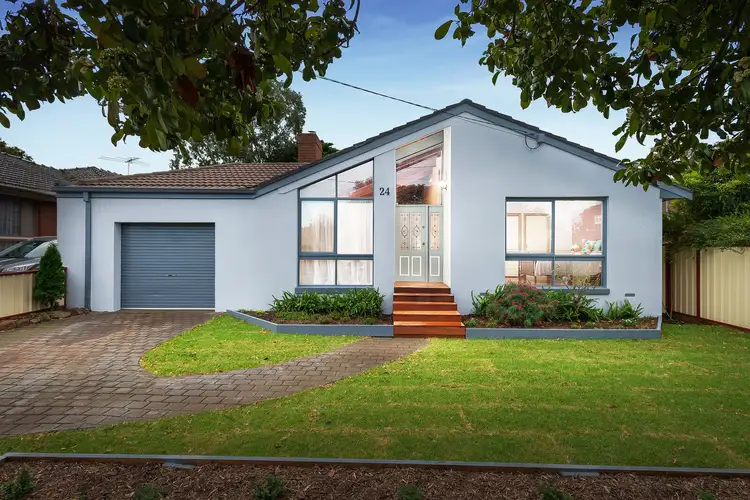 24 Shoring Road, Diggers Rest VIC 3427