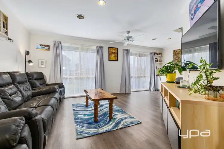 Second view of Homely house listing, 8 Peters Close, Maddingley VIC 3340