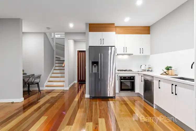 Fifth view of Homely unit listing, 2/4 McKellar Street, Watsonia VIC 3087