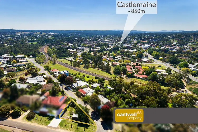 12 Rowe Street, Castlemaine VIC 3450