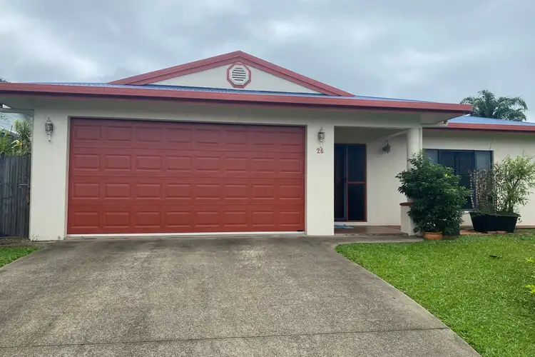 26 Bassett Street, Kanimbla QLD 4870