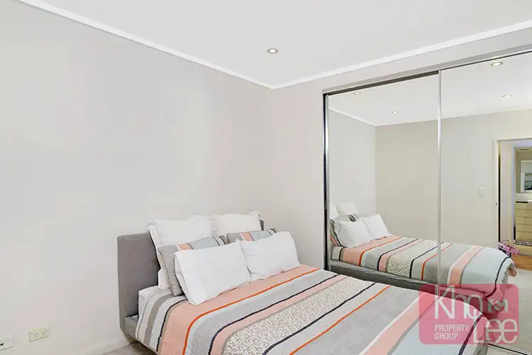 Fifth view of Homely apartment listing, B910/62 Mountain Street, Ultimo NSW 2007