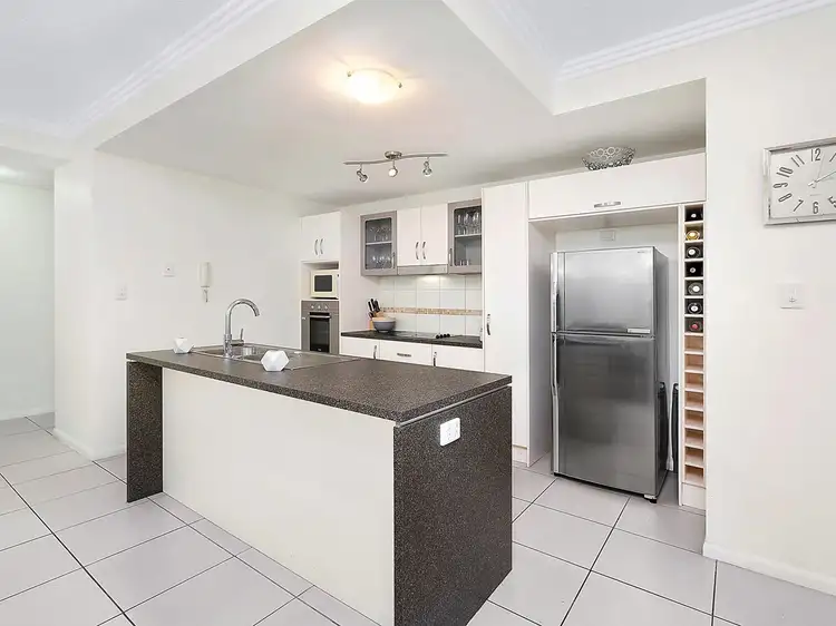 26/9-11 McLean Street, Cairns North QLD 4870