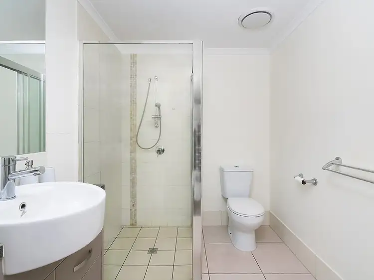 Fifth view of Homely apartment listing, 26/9-11 McLean Street, Cairns North QLD 4870