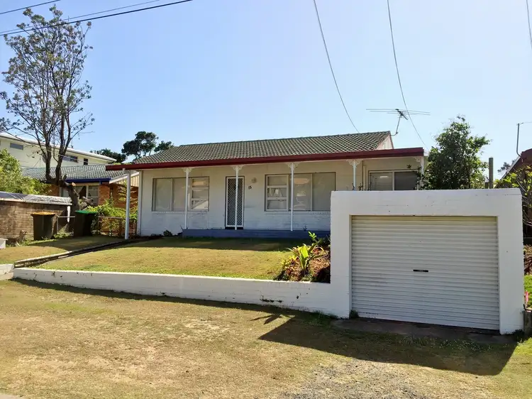 15 Honeysuckle Street