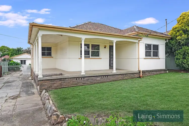 19 Edna Avenue, Merrylands NSW 2160