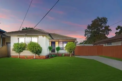 11 Fromelles Avenue, Milperra NSW 2214