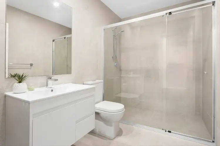Fourth view of Homely apartment listing, 15/6 Central Road, Miranda NSW 2228