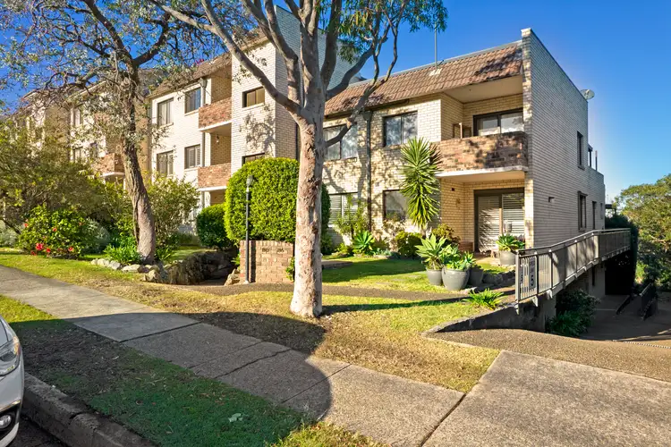 Third view of Homely unit listing, 4B/80-86 Crown Road, Queenscliff NSW 2096