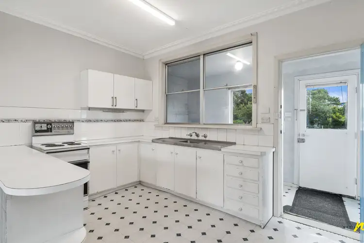 Second view of Homely unit listing, 4/4-6 Dossetor Road, St Leonards VIC 3223