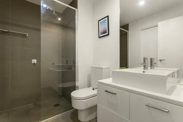 Fifth view of Homely apartment listing, 8/1044-1046 Mt Alexander Rd Road, Essendon VIC 3040