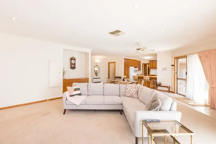 Fifth view of Homely house listing, 14 Matotek Court, Mildura VIC 3500