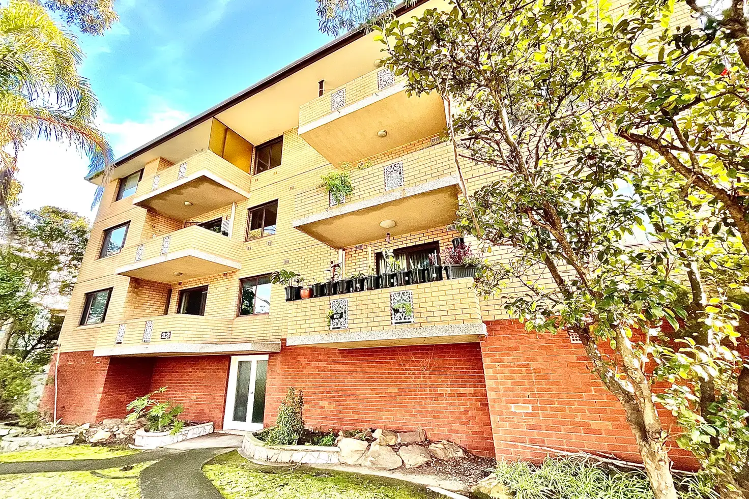 Main view of Homely unit listing, 2/22 Macquarie Place, Mortdale NSW 2223