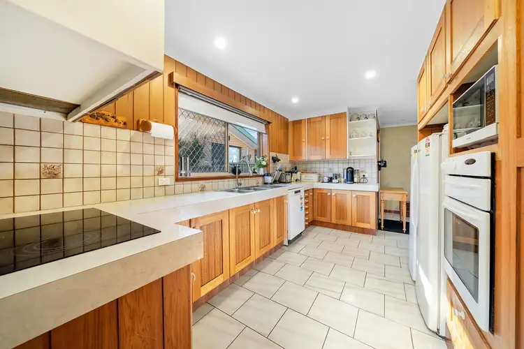 Fifth view of Homely house listing, 15 Illingworth Street, Wanniassa ACT 2903