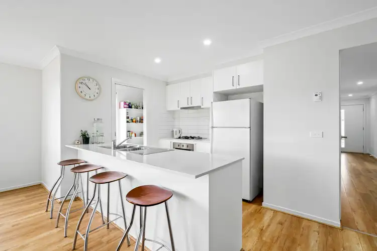 Fifth view of Homely house listing, 2 Pigdon Street, Weir Views VIC 3338