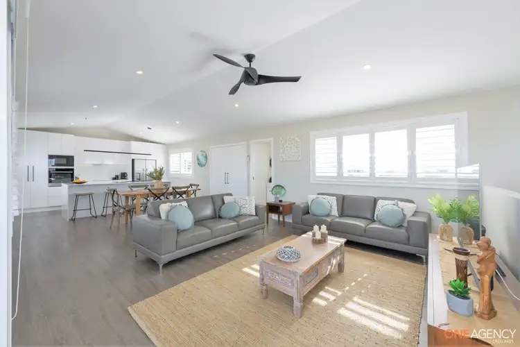 Sixth view of Homely house listing, 7 Park Avenue, Caves Beach NSW 2281