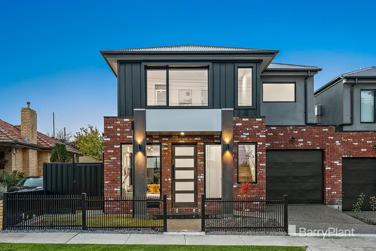 2A Caringa Street, Pascoe Vale VIC 3044