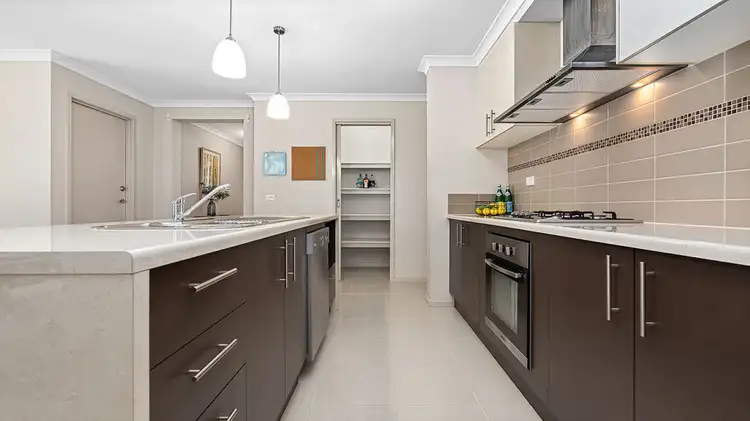 Fifth view of Homely house listing, 10 Maurie Paull Court, Mount Clear VIC 3350