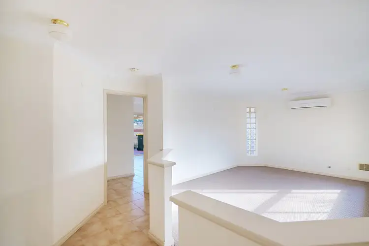 Fifth view of Homely villa listing, 4/170 Grand Promenade, Doubleview WA 6018