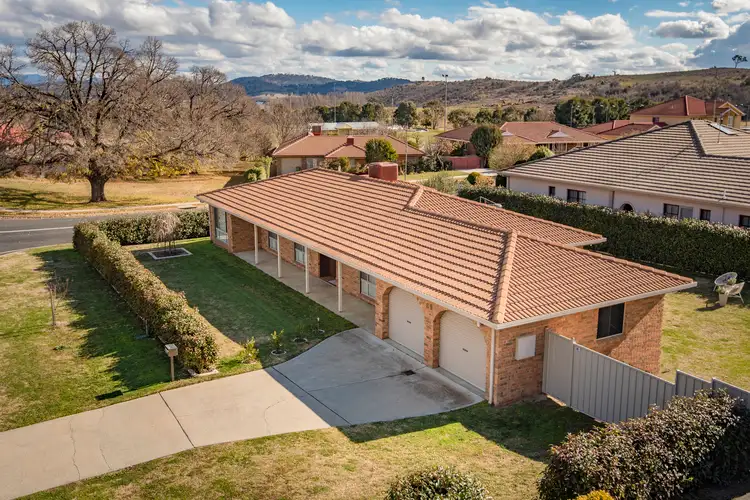 89 Bicentennial Drive, Jerrabomberra NSW 2619