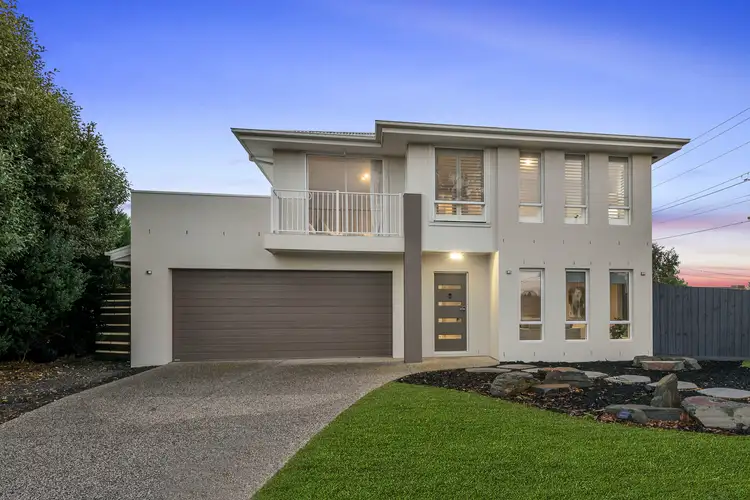 2 Hadley Close, Kealba VIC 3021