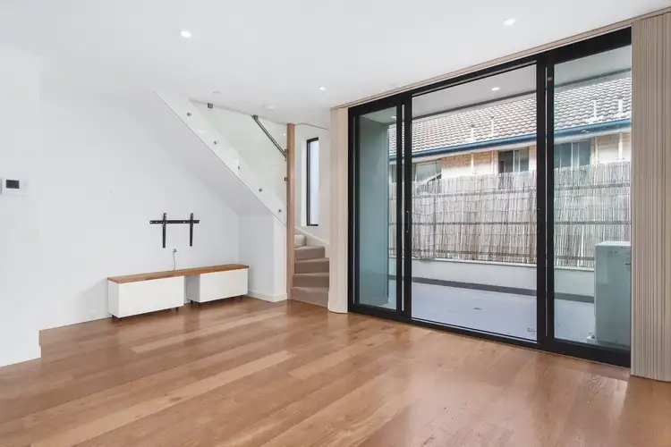 Second view of Homely apartment listing, 8/106 Murrumbeena Road, Murrumbeena VIC 3163