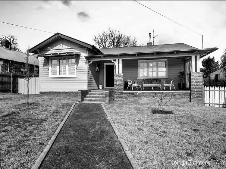 156 Brown Street, Armidale NSW 2350
