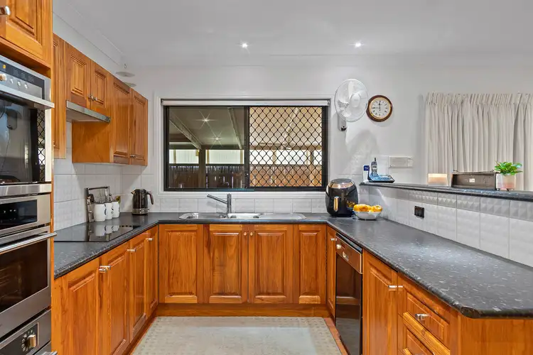 Fifth view of Homely house listing, 10 Justin Place, Crestmead QLD 4132