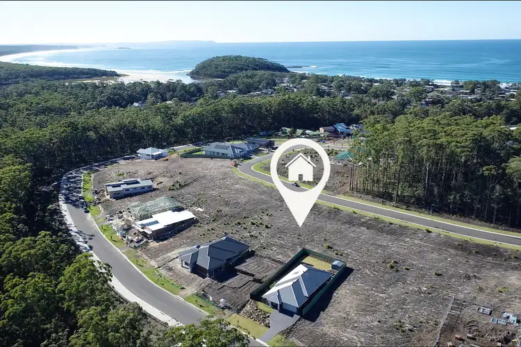 35 Iluka Crescent, Narrawallee NSW 2539