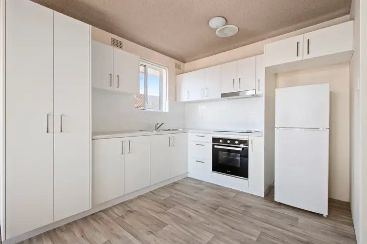 Fourth view of Homely unit listing, 5/89 Pacific Parade, Dee Why NSW 2099