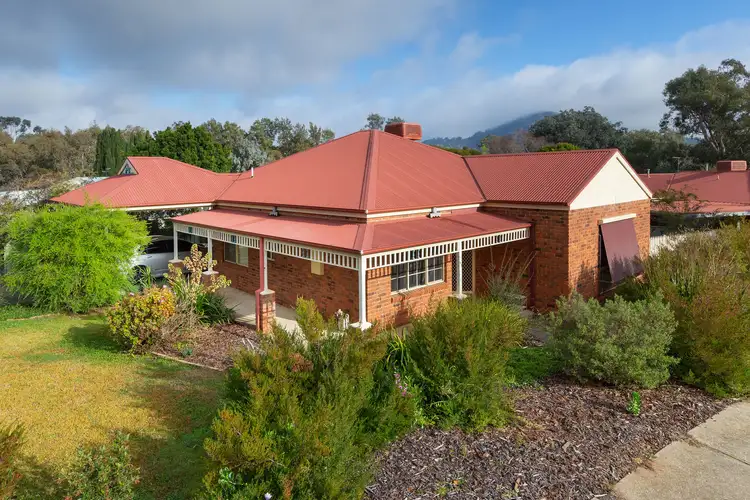 Main view of Homely house listing, 42 Falcon Circuit, Wodonga VIC 3690