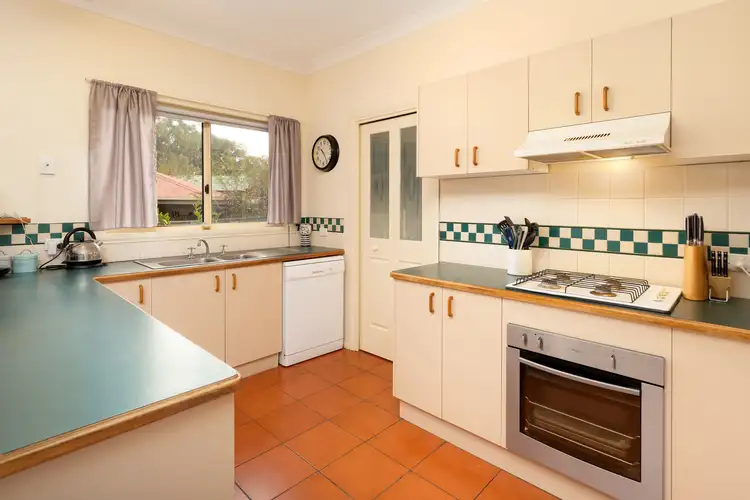 Sixth view of Homely house listing, 42 Falcon Circuit, Wodonga VIC 3690