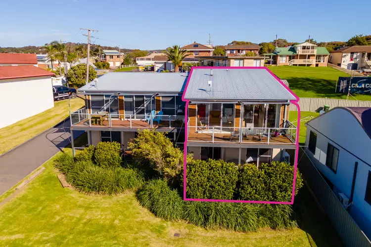 2/10 George Lane, Bermagui NSW 2546