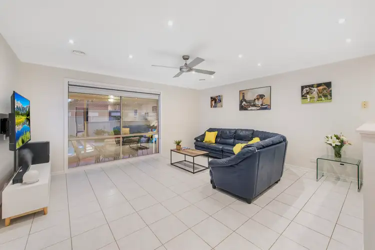 Fifth view of Homely house listing, 2 Penzance Place, Sydenham VIC 3037
