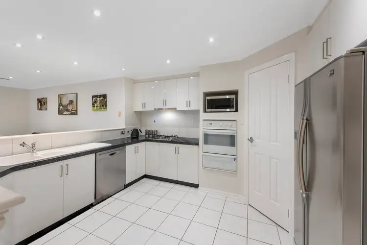 Sixth view of Homely house listing, 2 Penzance Place, Sydenham VIC 3037